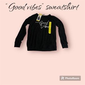 “GOOD VIBES” NEW sweater